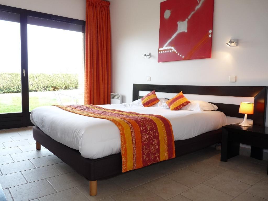Aparthotel Residel 2*